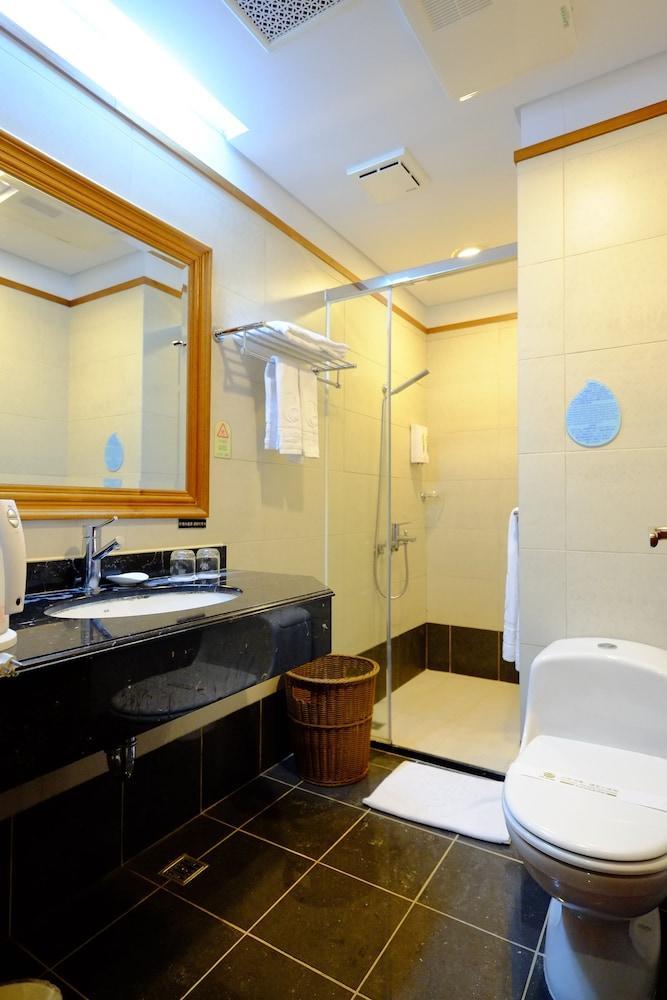 The Fisher Hotel Tamsui Exterior photo